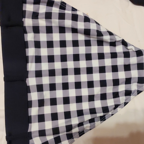 2 piece/bikini gabifresh swimsuit, sz 12 bottom, top sz 16e/f - Picture 5 of 5